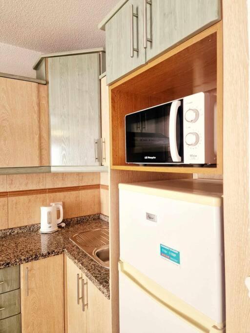 Comfortable Centrally Located Apartment Playa Feñabe エクステリア 写真