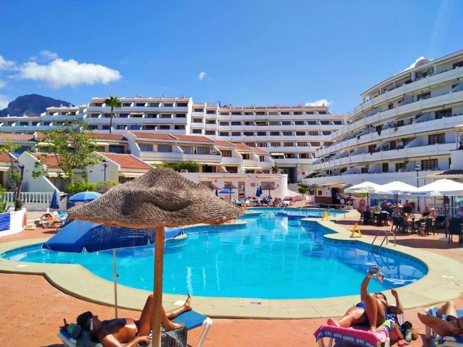 Comfortable Centrally Located Apartment Playa Feñabe エクステリア 写真